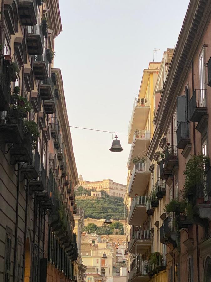 Ferienwohnung Casa Gioia, Tra Palazzo Reale,Lungomare E Monte Echia Neapel Exterior foto
